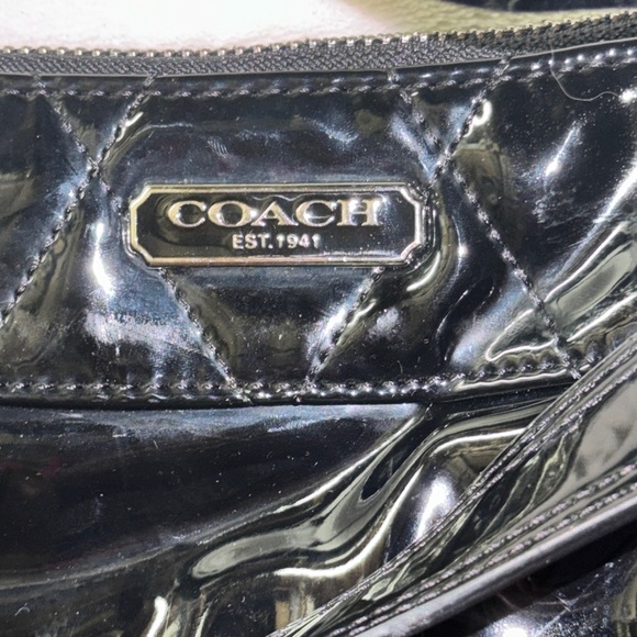 Coach Black Patent Leather Handbag Purse pink lining coach logo quilted pattern - Picture 6 of 8
